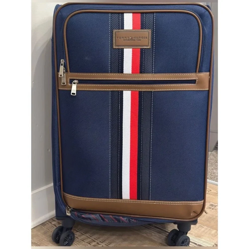 Tommy Hilfiger Luggage suitcase Logan Large Check-in Softside Spinner blue